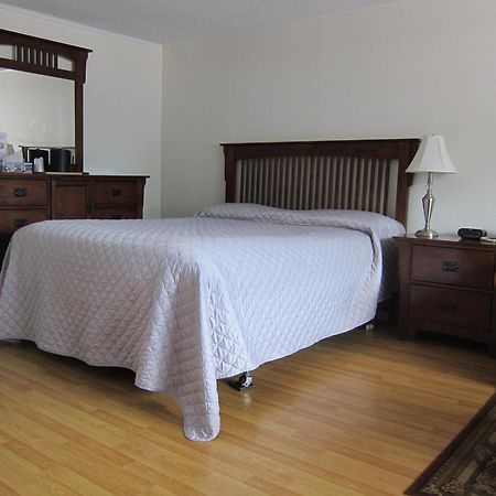 Stonehouse Motel And Restaurant Truro Ruang foto