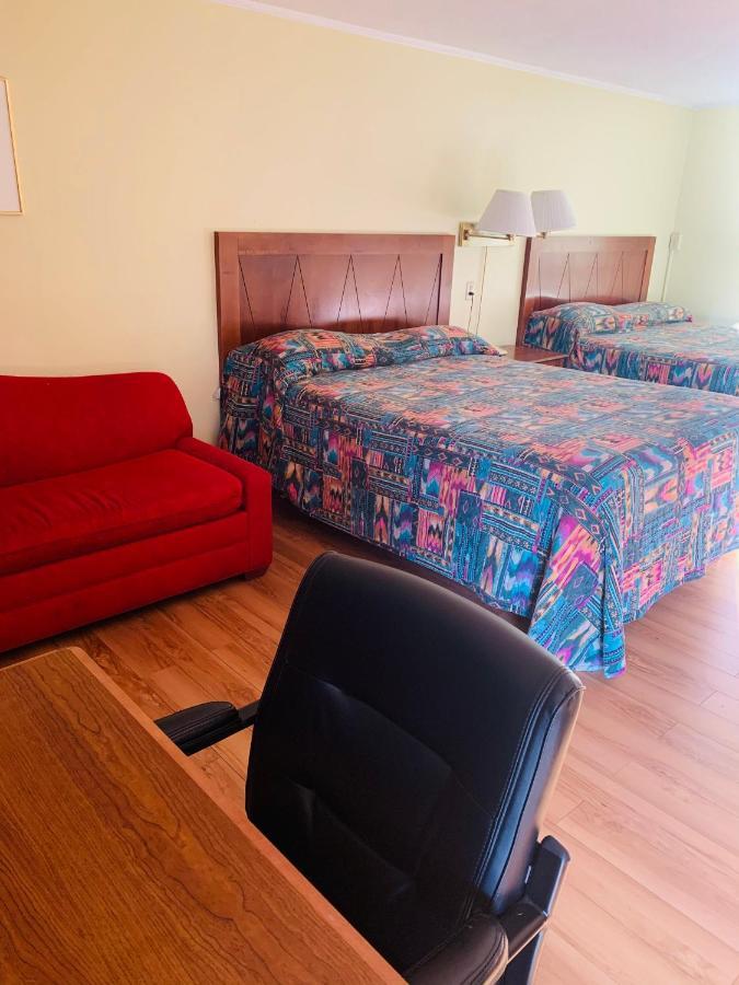 Stonehouse Motel And Restaurant Truro Bagian luar foto